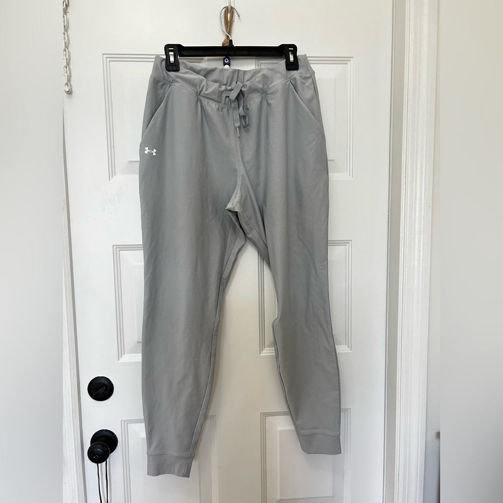 Under Armour Light Gray Athletic Pants